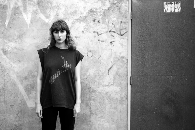 Aldous Harding Café Kairo Lorraine